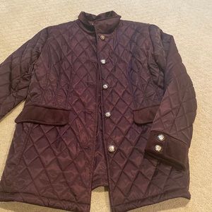 Vince camuto burgundy light weight quilted jacket